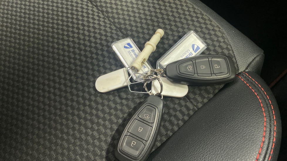 Ford Fiesta 1.0 EcoBoost Hybrid mHEV 125 ST-Line X Edition 5dr Petrol Hatchback - Image 20