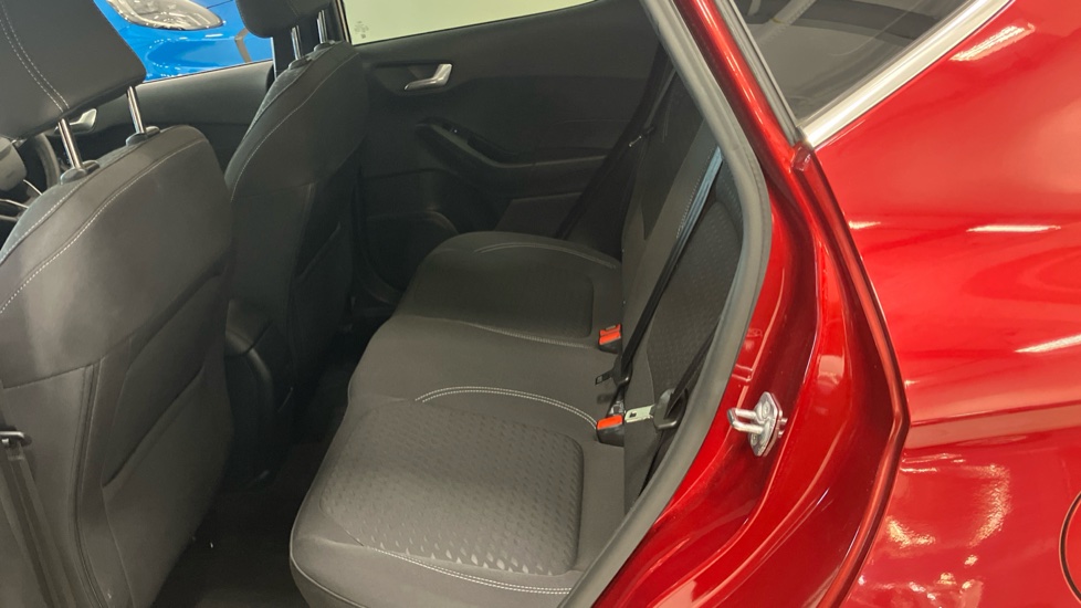 Ford Fiesta 1.0 EcoBoost Hybrid mHEV 125 Titanium 5dr Petrol Hatchback - Image 16
