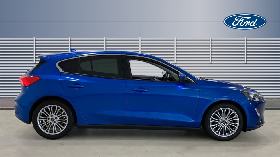 Ford Focus 1.0 EcoBoost 125 Titanium X 5dr Petrol Hatchback - Image 5