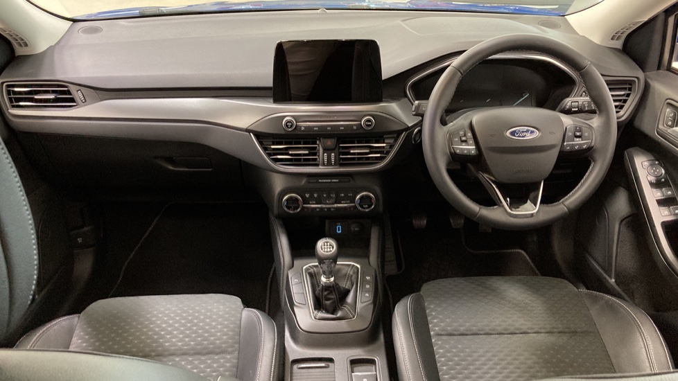 Ford Focus 1.0 EcoBoost 125 Titanium X 5dr Petrol Hatchback - Image 10