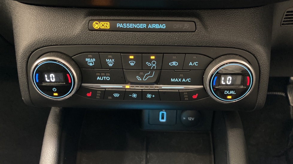 Ford Focus 1.0 EcoBoost 125 Titanium X 5dr Petrol Hatchback - Image 26