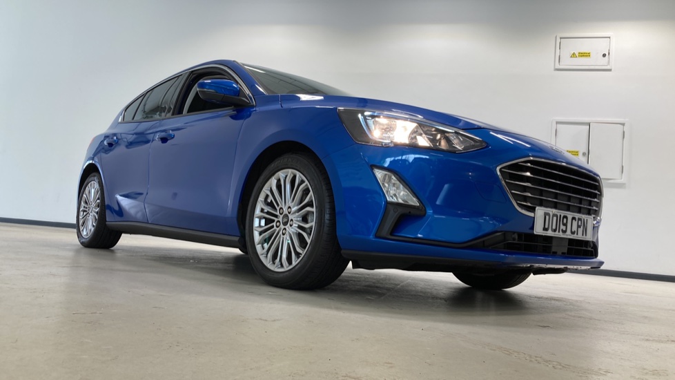 Ford Focus 1.0 EcoBoost 125 Titanium X 5dr Petrol Hatchback - Image 35