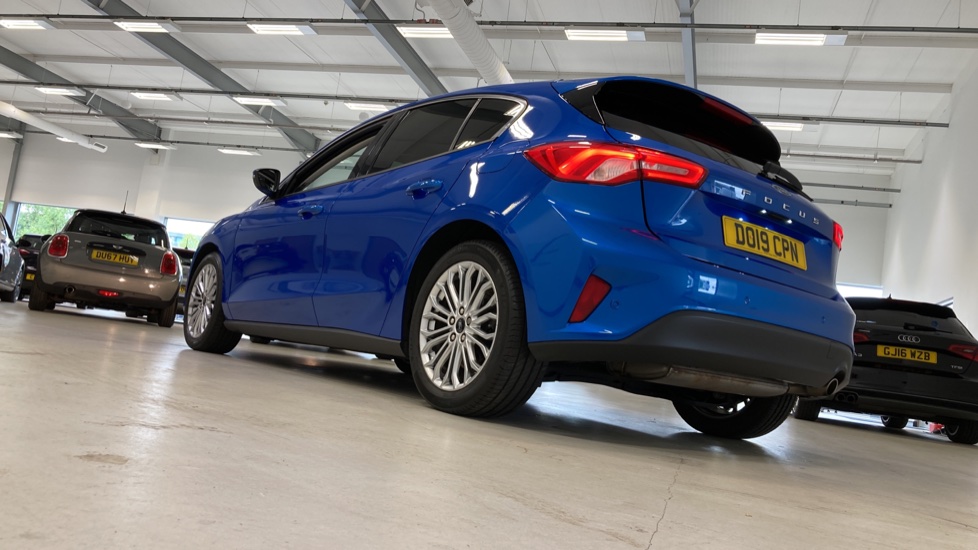 Ford Focus 1.0 EcoBoost 125 Titanium X 5dr Petrol Hatchback - Image 37