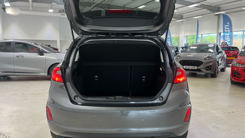 Ford Fiesta 1.0 EcoBoost Titanium 5dr Petrol Hatchback - Image 4