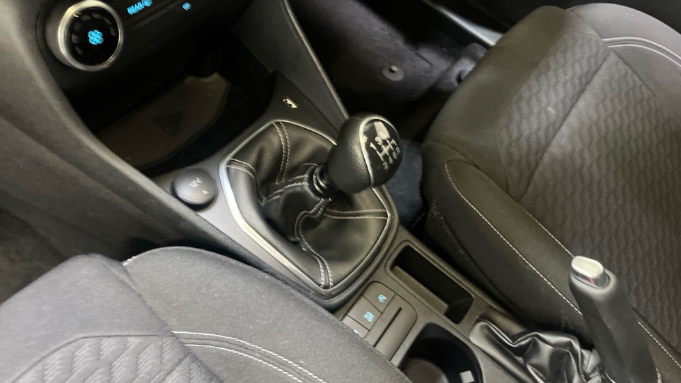 Ford Fiesta 1.0 EcoBoost Titanium 5dr Petrol Hatchback - Image 13