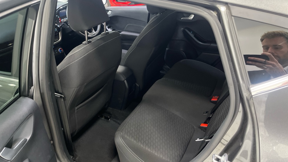 Ford Fiesta 1.0 EcoBoost Titanium 5dr Petrol Hatchback - Image 16