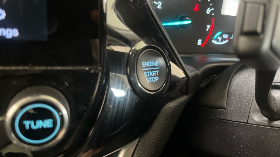 Ford Fiesta 1.0 EcoBoost Titanium 5dr Petrol Hatchback - Image 29