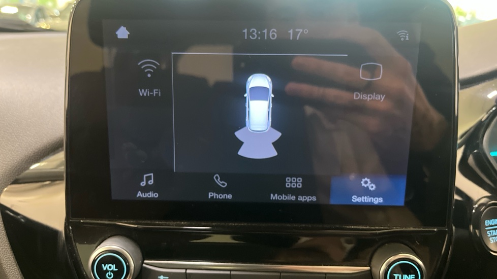 Ford Fiesta 1.0 EcoBoost Titanium 5dr Petrol Hatchback - Image 38