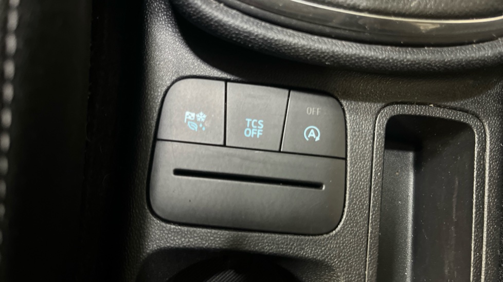 Ford Fiesta 1.0 EcoBoost Titanium 5dr Petrol Hatchback - Image 39