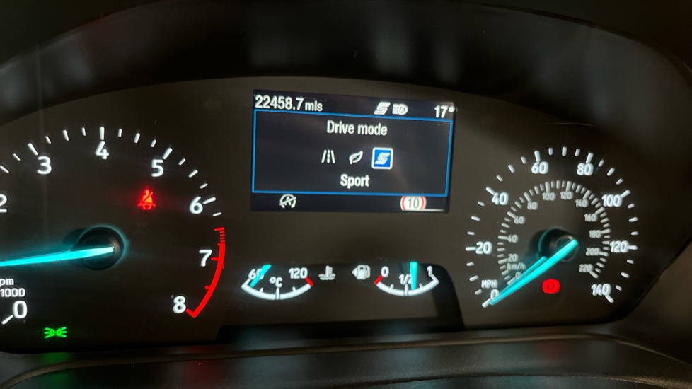 Ford Fiesta 1.0 EcoBoost Titanium 5dr Petrol Hatchback - Image 42