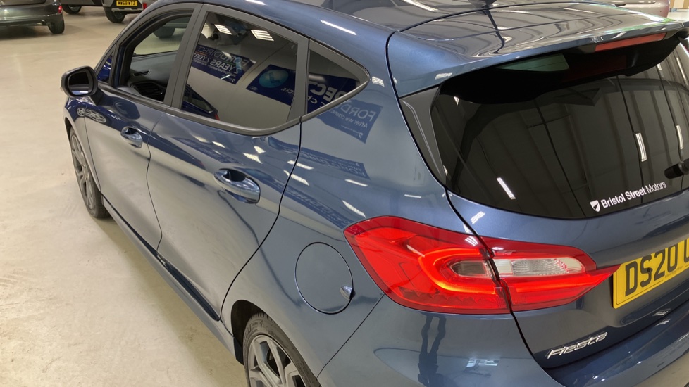 Ford Fiesta 1.0 EcoBoost 125 ST-Line Edition 5dr Petrol Hatchback - Image 28
