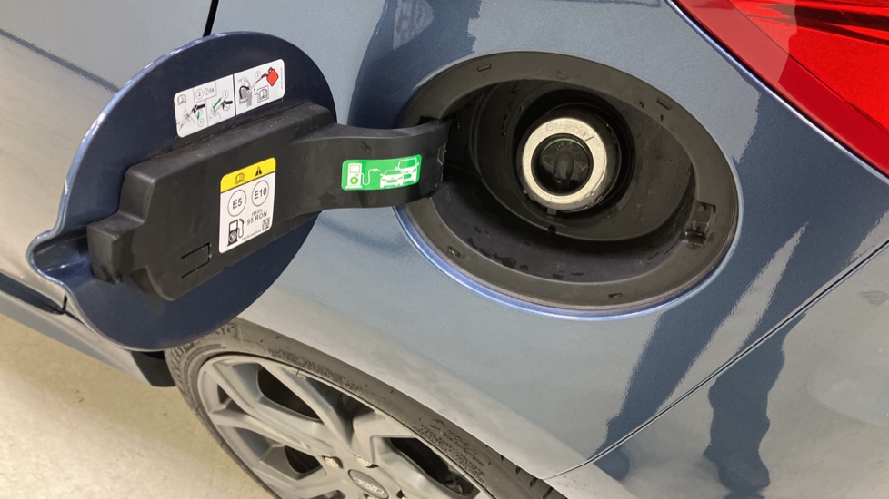 Ford Fiesta 1.0 EcoBoost 125 ST-Line Edition 5dr Petrol Hatchback - Image 29