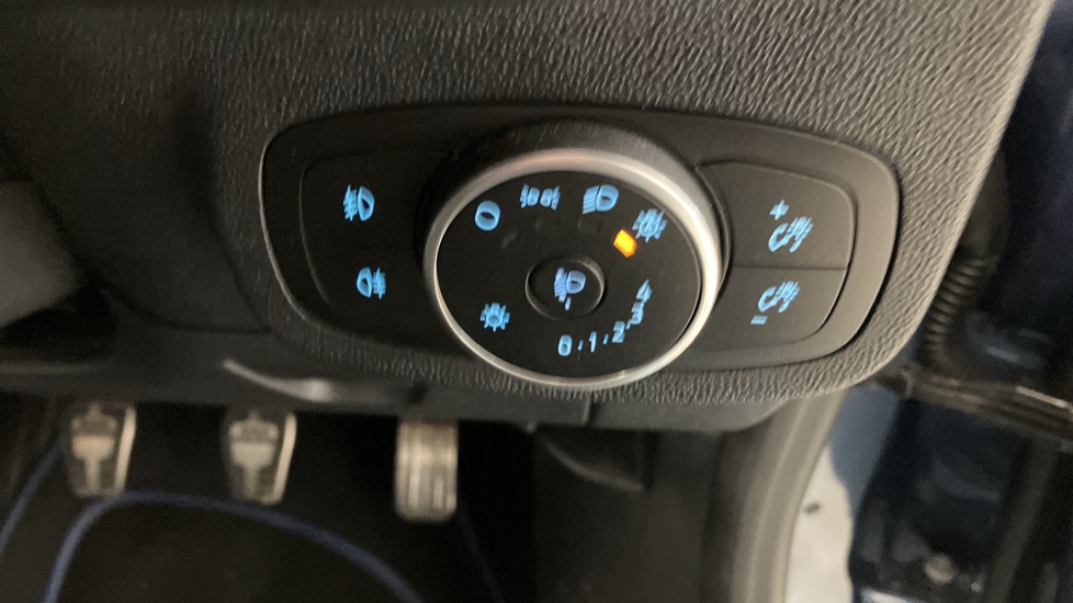 Ford Fiesta 1.0 EcoBoost 125 ST-Line Edition 5dr Petrol Hatchback - Image 36