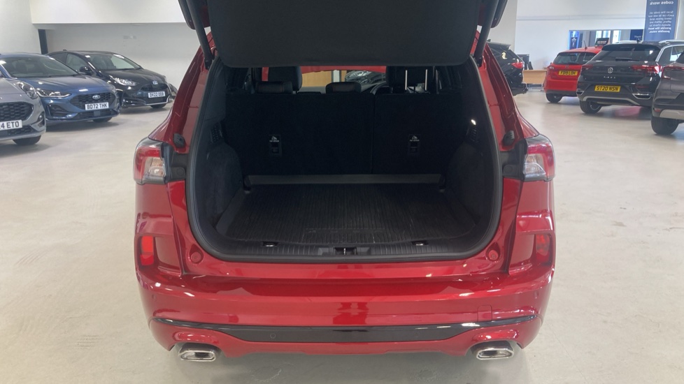 Ford Kuga 1.5 EcoBoost 150 ST-Line Edition 5dr Petrol Estate - Image 4