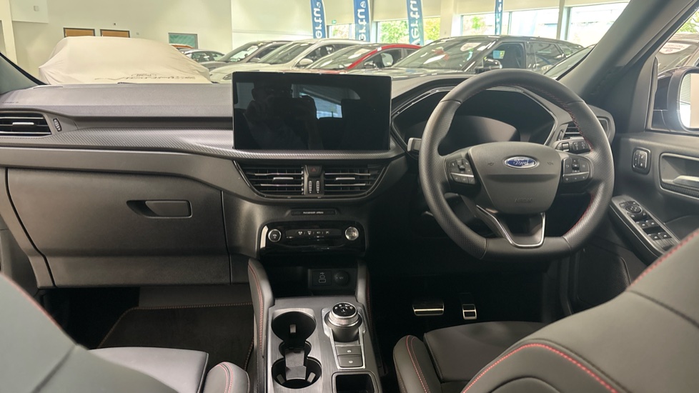 Ford Kuga 2.5 PHEV ST-Line X 5dr CVT Estate - Image 10