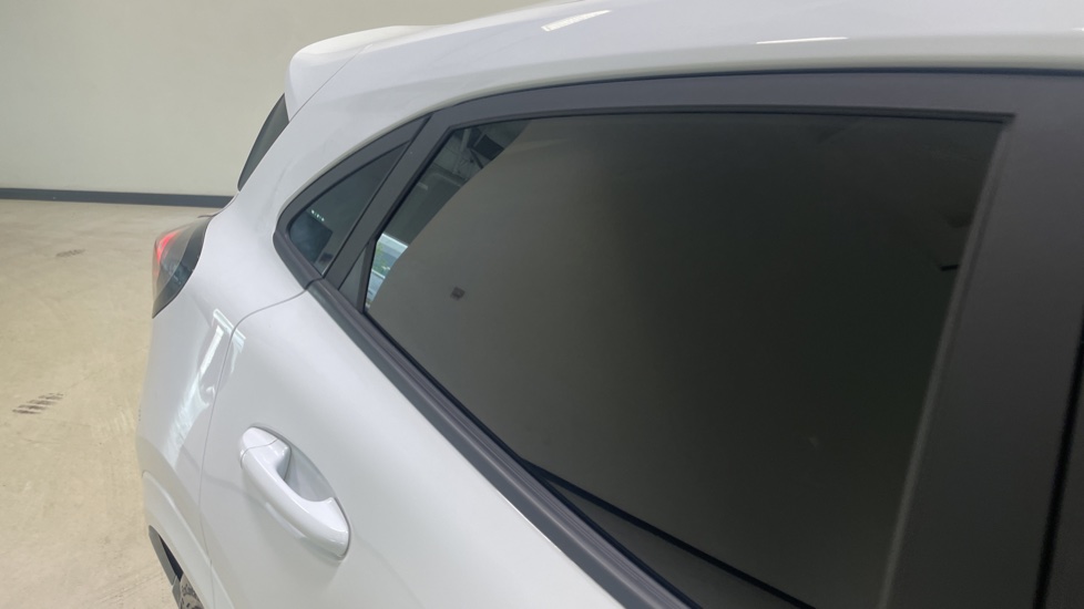 Ford Puma 1.0 EcoBoost Hybrid mHEV ST-Line X 5dr Petrol Hatchback - Image 38