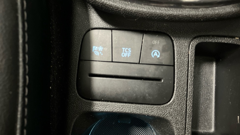 Ford Fiesta 1.0 EcoBoost 125 Active X 5dr Petrol Hatchback - Image 25