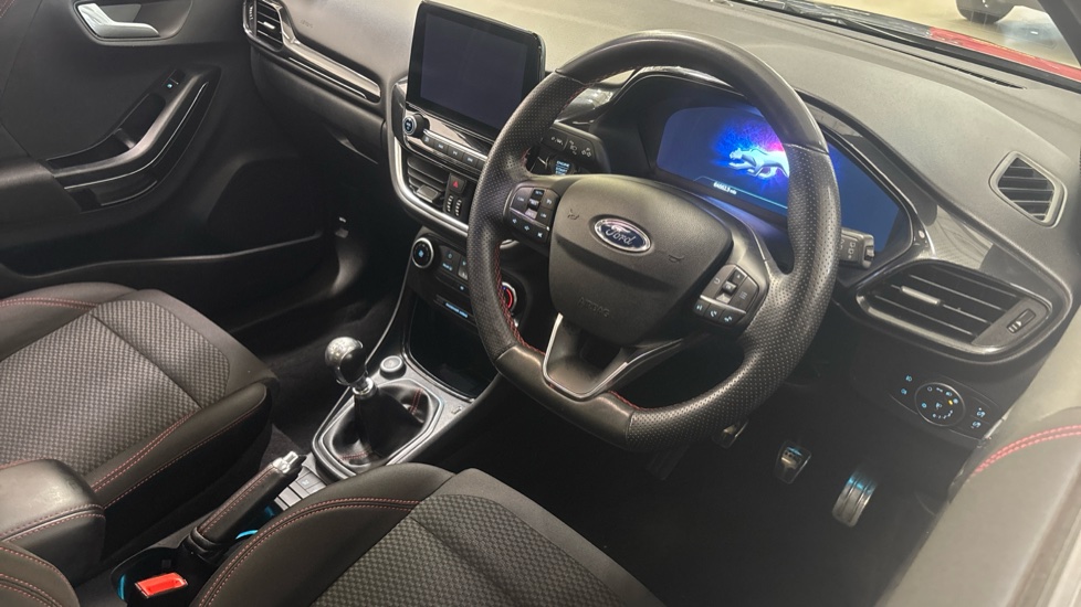 Ford Puma 1.0 EcoBoost Hybrid mHEV ST-Line 5dr Petrol Hatchback - Image 11