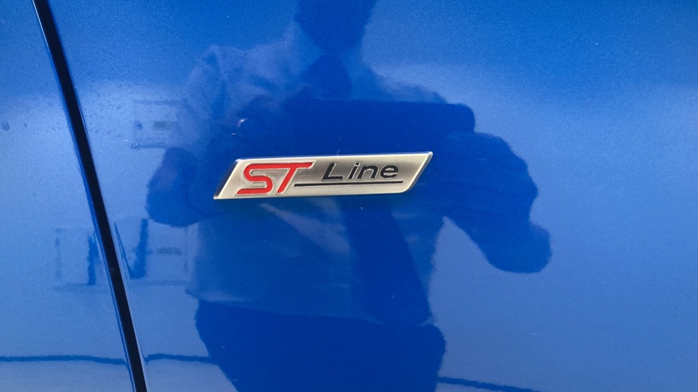 Ford Puma 1.0 EcoBoost Hybrid mHEV ST-Line 5dr Petrol Hatchback - Image 39