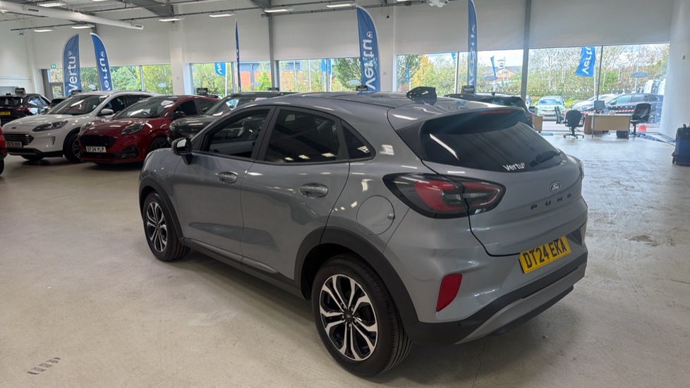 Ford Puma 1.0 EcoBoost Hybrid mHEV Titanium 5dr Petrol Hatchback - Image 44