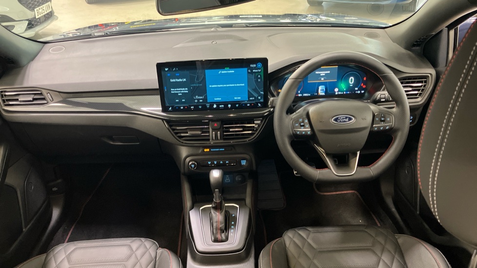 Ford Focus 1.0 EcoBoost Hybrid mHEV ST-Line X 5dr Auto Petrol Hatchback - Image 10