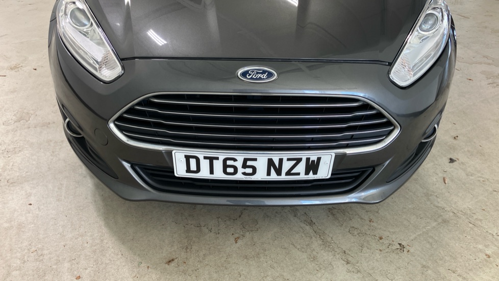 Ford Fiesta 1.25 82 Zetec 5dr Petrol Hatchback - Image 38