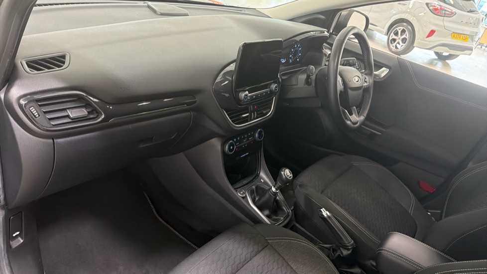 Ford Puma 1.0 EcoBoost Titanium 5dr Petrol Hatchback - Image 9