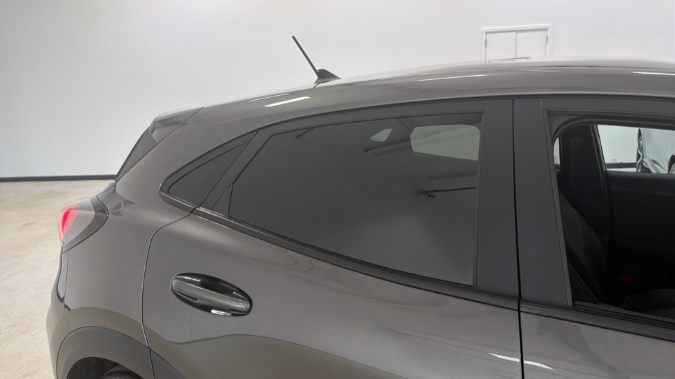 Ford Puma 1.0 EcoBoost Titanium 5dr Petrol Hatchback - Image 28