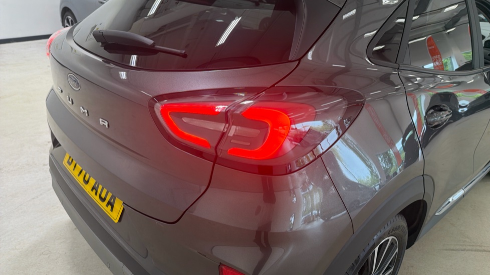 Ford Puma 1.0 EcoBoost Titanium 5dr Petrol Hatchback - Image 29