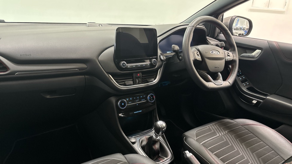 Ford Puma 1.0 EcoBoost Hybrid mHEV ST-Line X 5dr Petrol Hatchback - Image 9