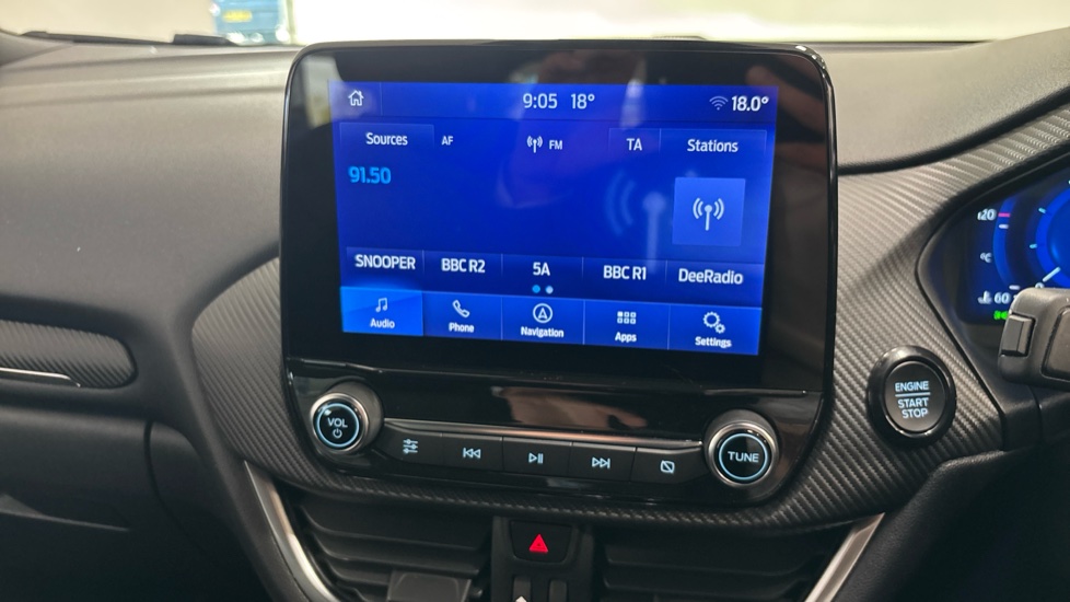 Ford Puma 1.0 EcoBoost Hybrid mHEV ST-Line X 5dr Petrol Hatchback - Image 31
