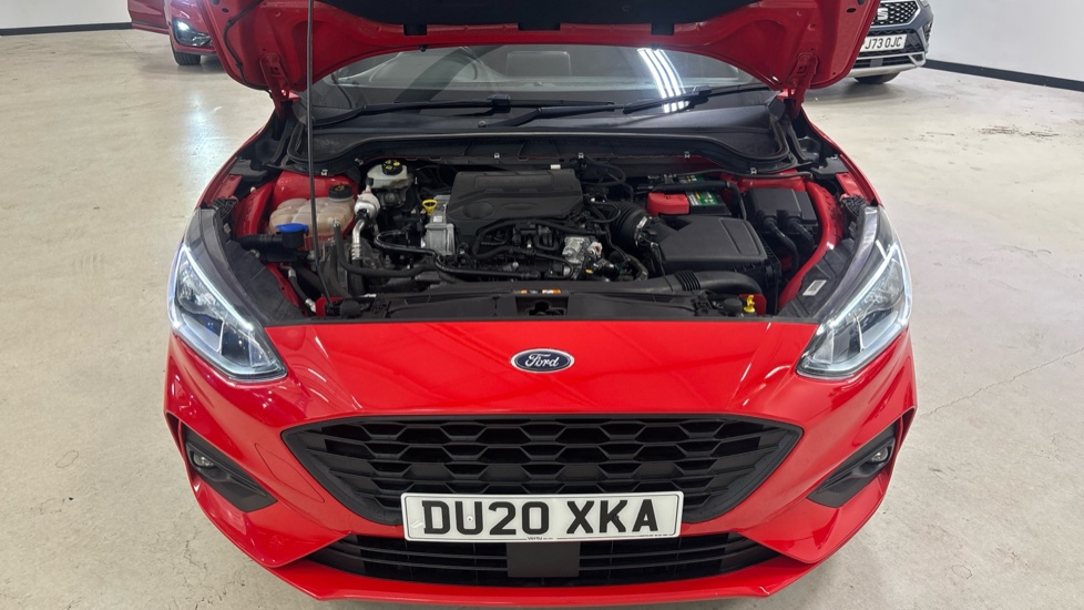Ford Focus 1.0 EcoBoost 125 ST-Line 5dr Petrol Hatchback - Image 8
