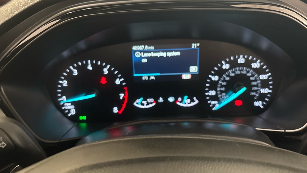 Ford Focus 1.0 EcoBoost 125 ST-Line 5dr Petrol Hatchback - Image 32