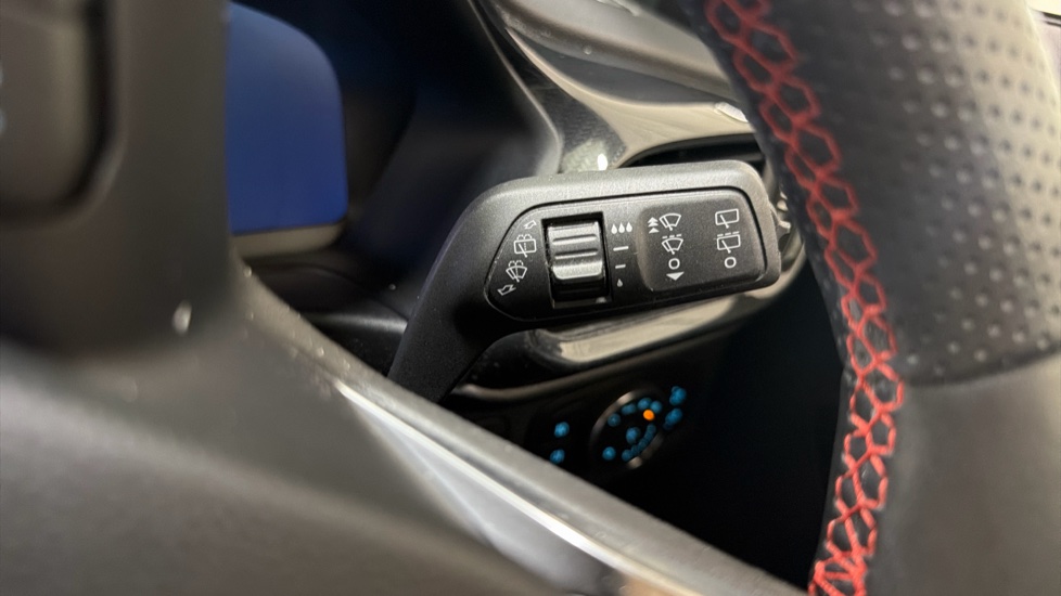 Ford Puma 1.0 EcoBoost Hybrid mHEV ST-Line 5dr Petrol Hatchback - Image 24