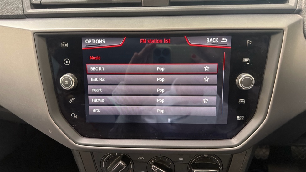 SEAT Ibiza 1.0 TSI 95 SE Design 5dr Petrol Hatchback - Image 33