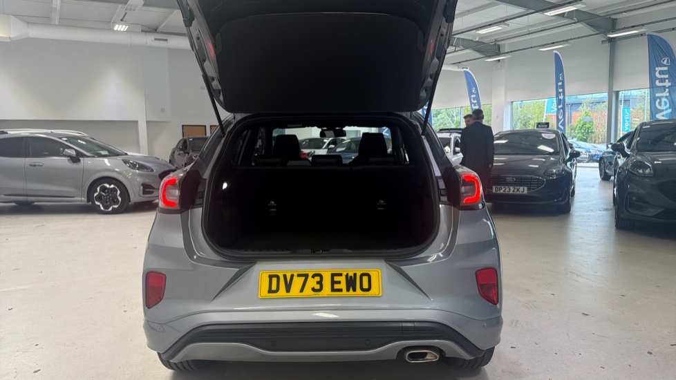 Ford Puma 1.0 EcoBoost Hybrid mHEV ST-Line X 5dr Petrol Hatchback - Image 4