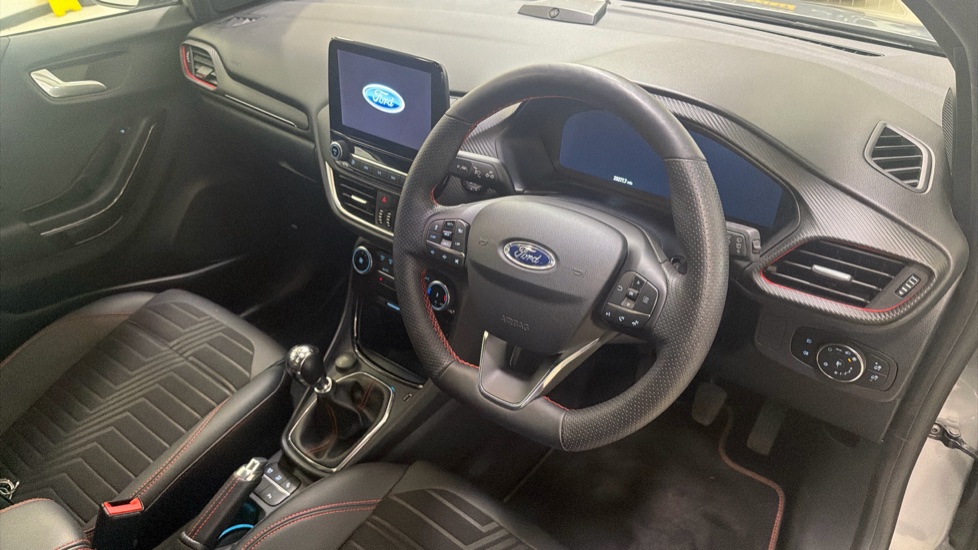 Ford Puma 1.0 EcoBoost Hybrid mHEV ST-Line X 5dr Petrol Hatchback - Image 11