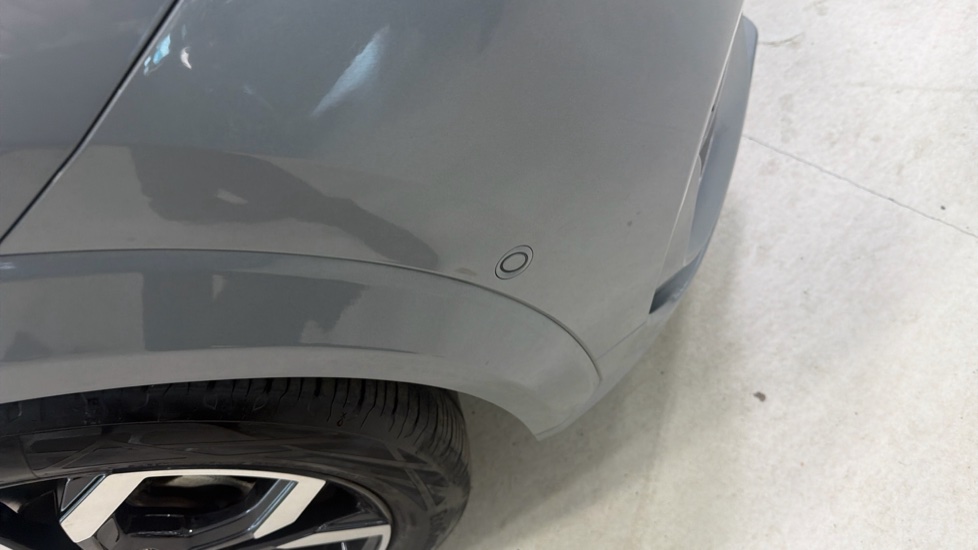 Ford Puma 1.0 EcoBoost Hybrid mHEV ST-Line X 5dr Petrol Hatchback - Image 22