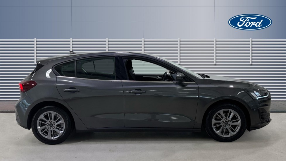 Ford Focus 1.0 EcoBoost Titanium 5dr Petrol Hatchback - Image 5