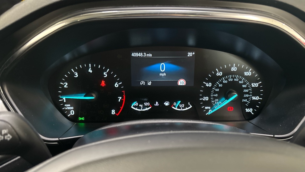 Ford Focus 1.0 EcoBoost Titanium 5dr Petrol Hatchback - Image 21