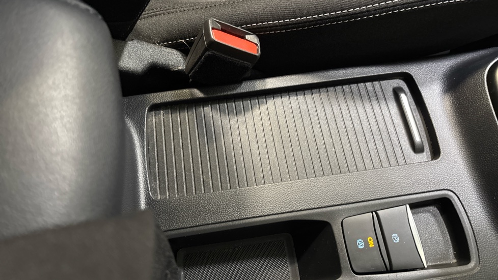 Ford Focus 1.0 EcoBoost Titanium 5dr Petrol Hatchback - Image 43