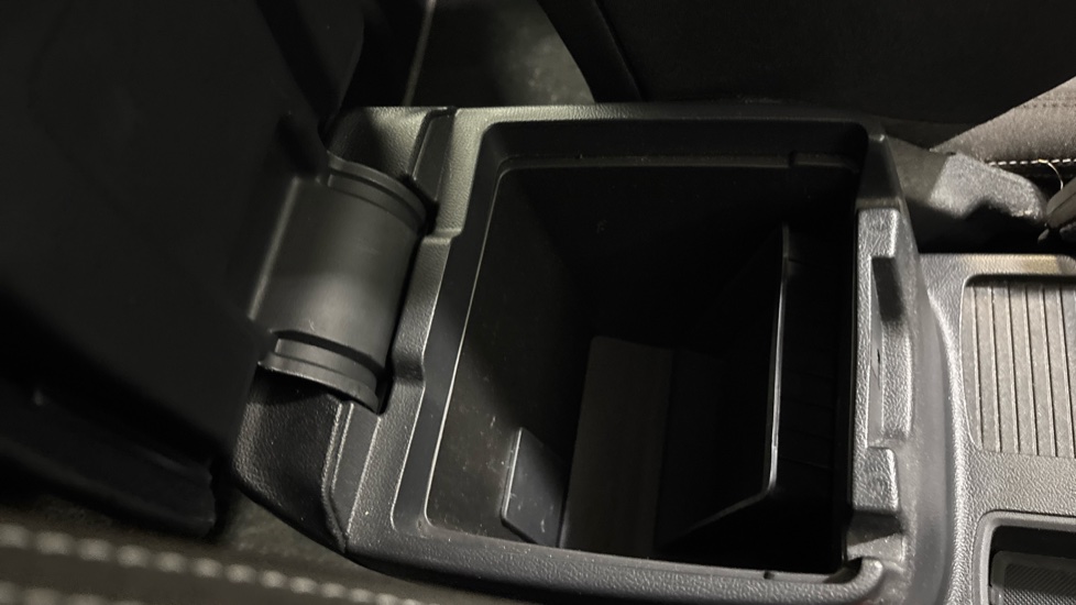 Ford Focus 1.0 EcoBoost Titanium 5dr Petrol Hatchback - Image 44