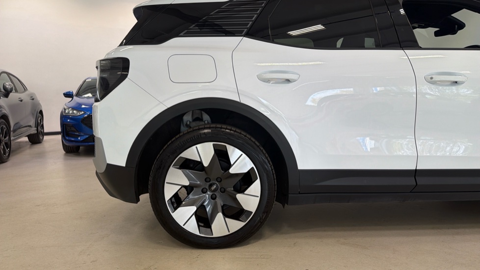 Ford Explorer 250kW Premium 79kWh AWD 5dr Auto Electric Estate - Image 7