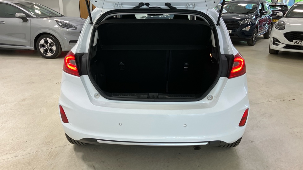 Ford Fiesta Vignale 1.0 EcoBoost 5dr Petrol Hatchback - Image 4