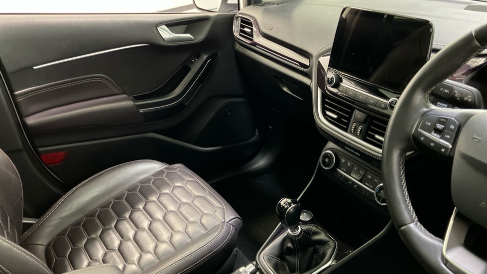 Ford Fiesta Vignale 1.0 EcoBoost 5dr Petrol Hatchback - Image 14