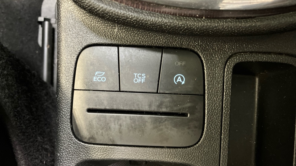 Ford Fiesta Vignale 1.0 EcoBoost 5dr Petrol Hatchback - Image 27