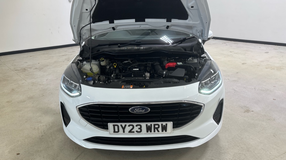 Ford Fiesta 1.1 Trend 5dr Petrol Hatchback - Image 8