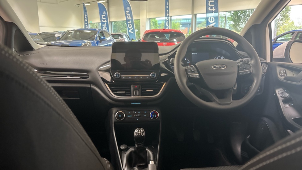 Ford Fiesta 1.1 Trend 5dr Petrol Hatchback - Image 10