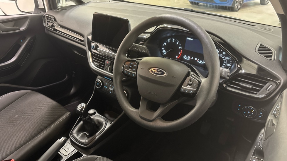 Ford Fiesta 1.1 Trend 5dr Petrol Hatchback - Image 11