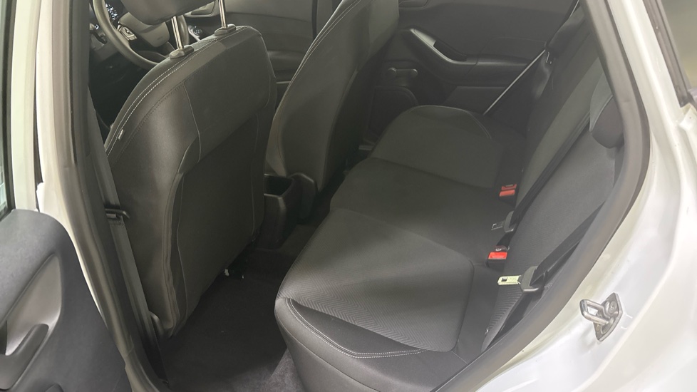 Ford Fiesta 1.1 Trend 5dr Petrol Hatchback - Image 16